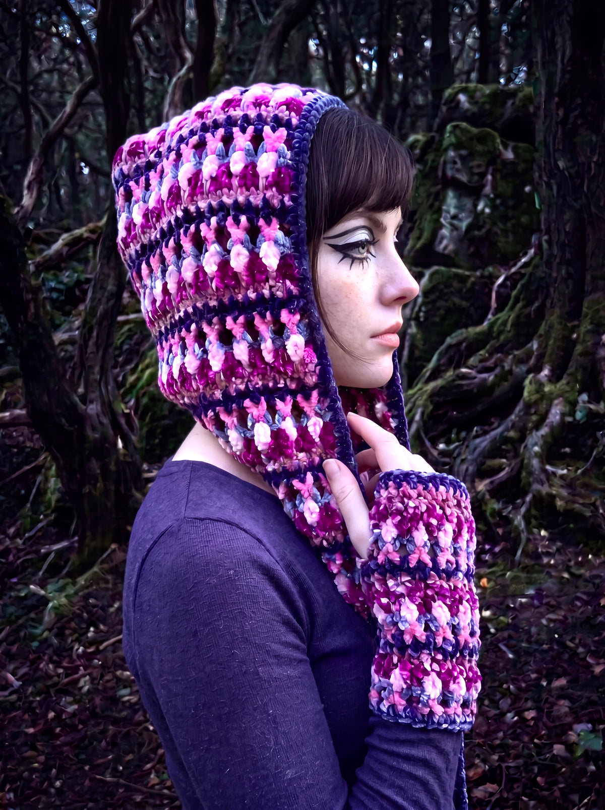 Kit: Honey Hoodie Hat and Wristwarmers