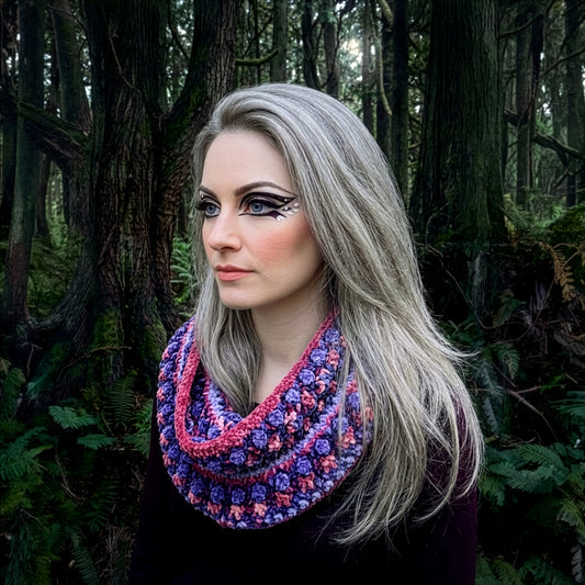 Lazy Days Velvet Cowl